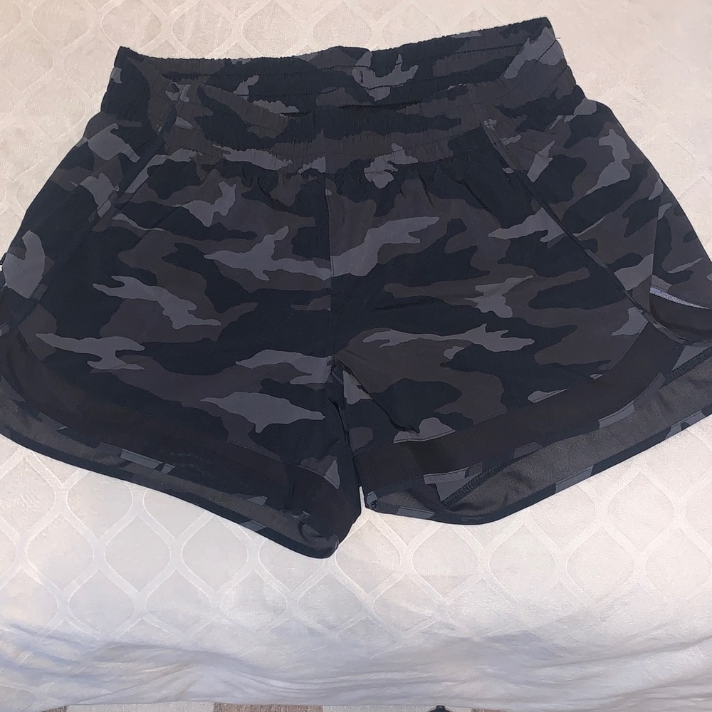 Athleta Black & Gray Camo Athletic Shorts